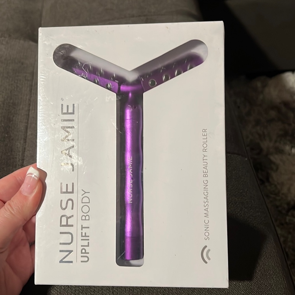Nurse Jamie Purple Uplift Body Sonic Massaging Beauty Roller